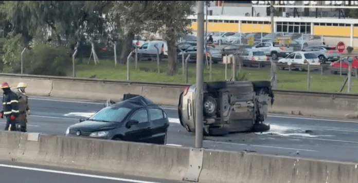 Panamericana: una nena de dos años murió en un violento choque a la altura de General Pacheco